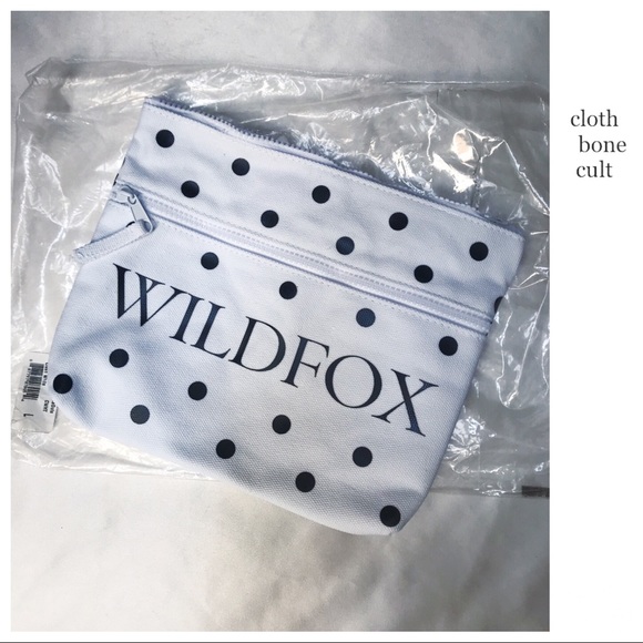 ✨NWT✨ WILDFOX💋🦊 Polka Dot Canvas BAG/CLUTCH - Picture 5 of 8